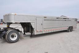 1998 Featherlite 32' aluminum livestock trailer