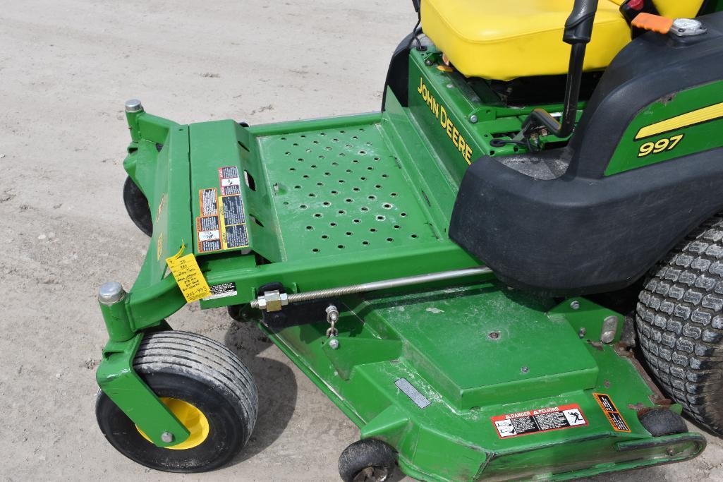 John Deere 997 zero turn mower