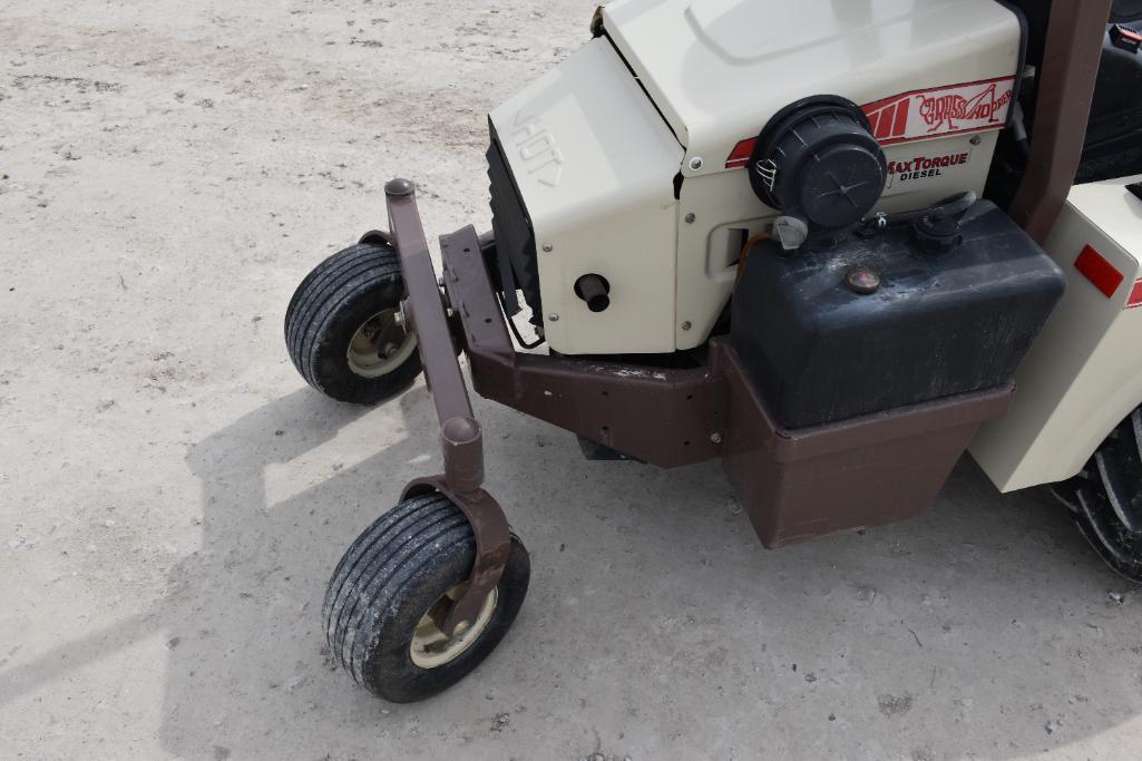 GrassHopper 725D front mount lawn mower
