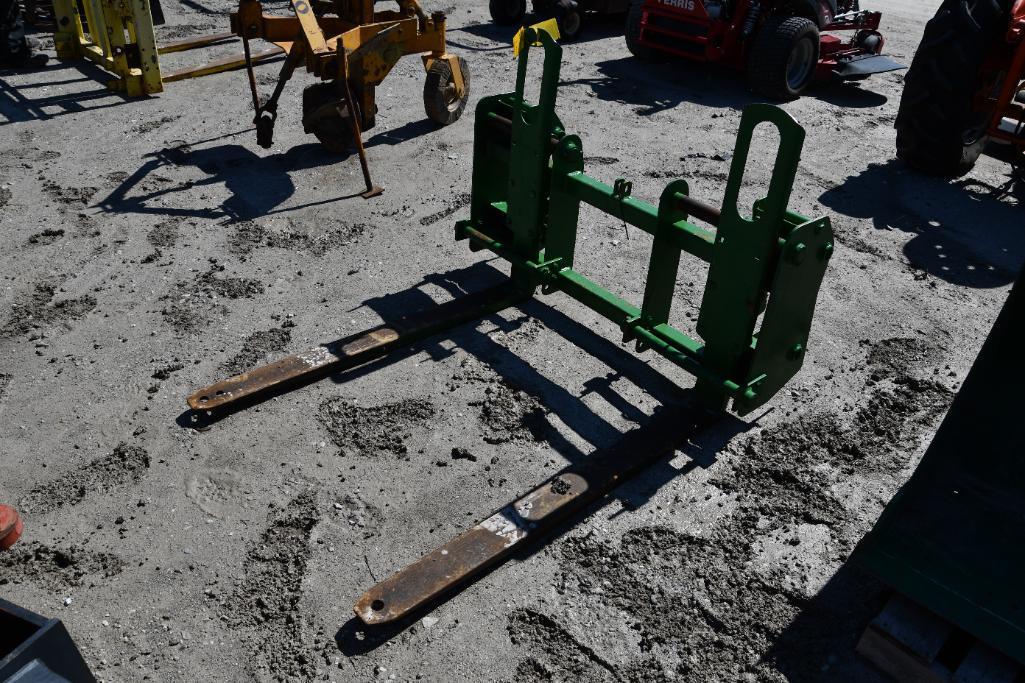 John Deere 48" pallet forks