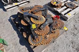 (23) Yetter no-till coulters & brackets