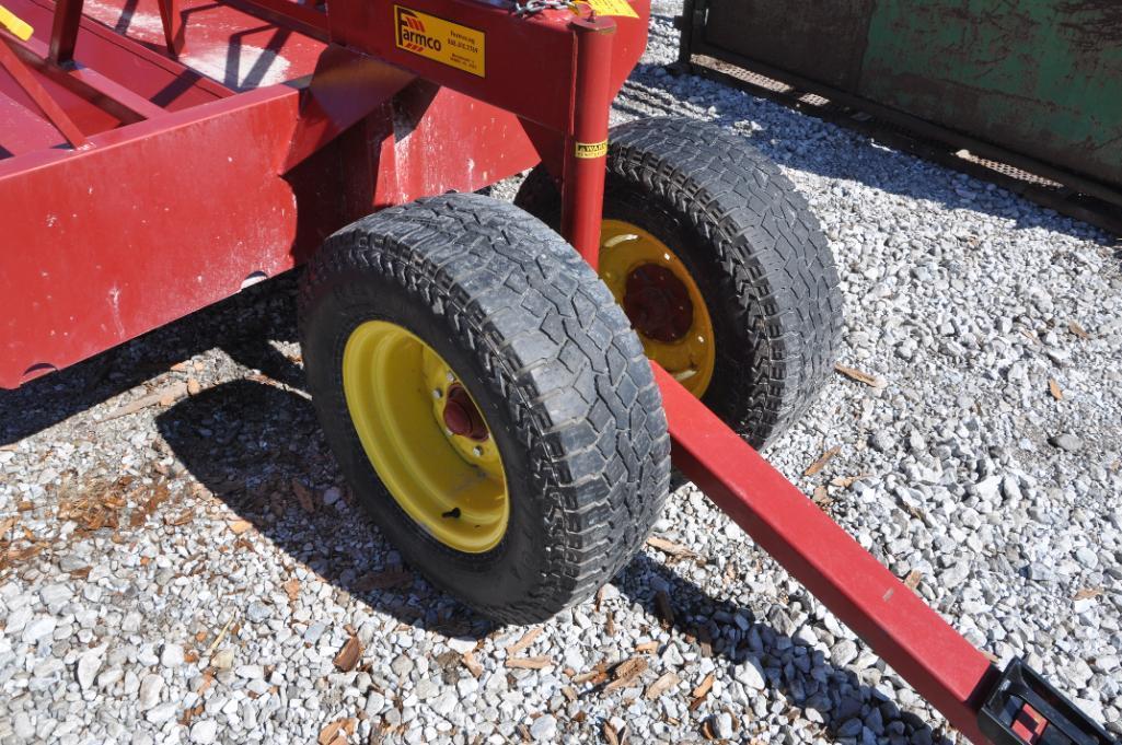 Farmco 10' 2 bale hay feeder