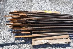 (26) 7' steel posts