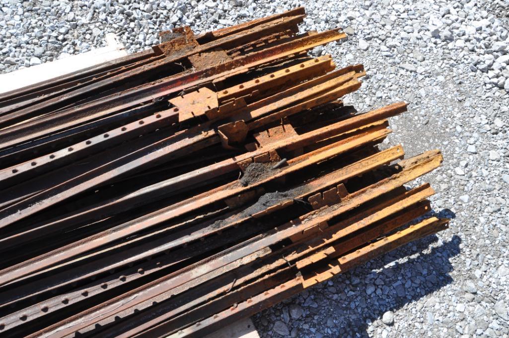 (51) 7' steel posts