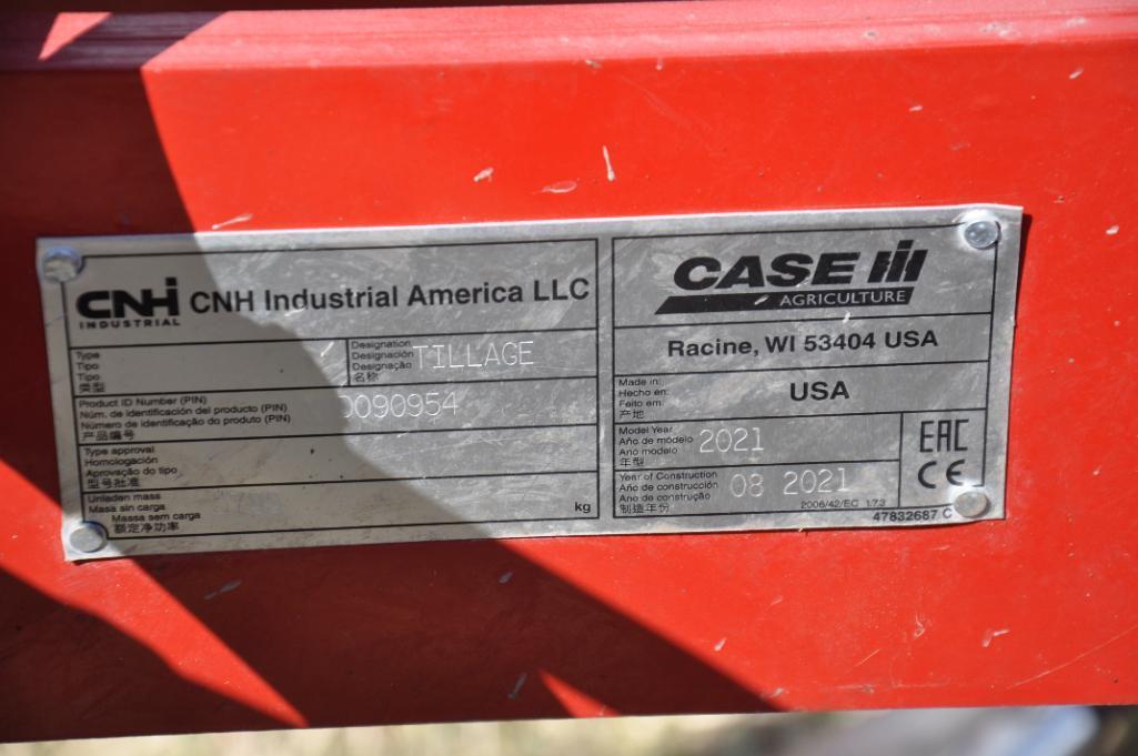 2021 Case-IH Tiger-Mate 255 32' field cultivator
