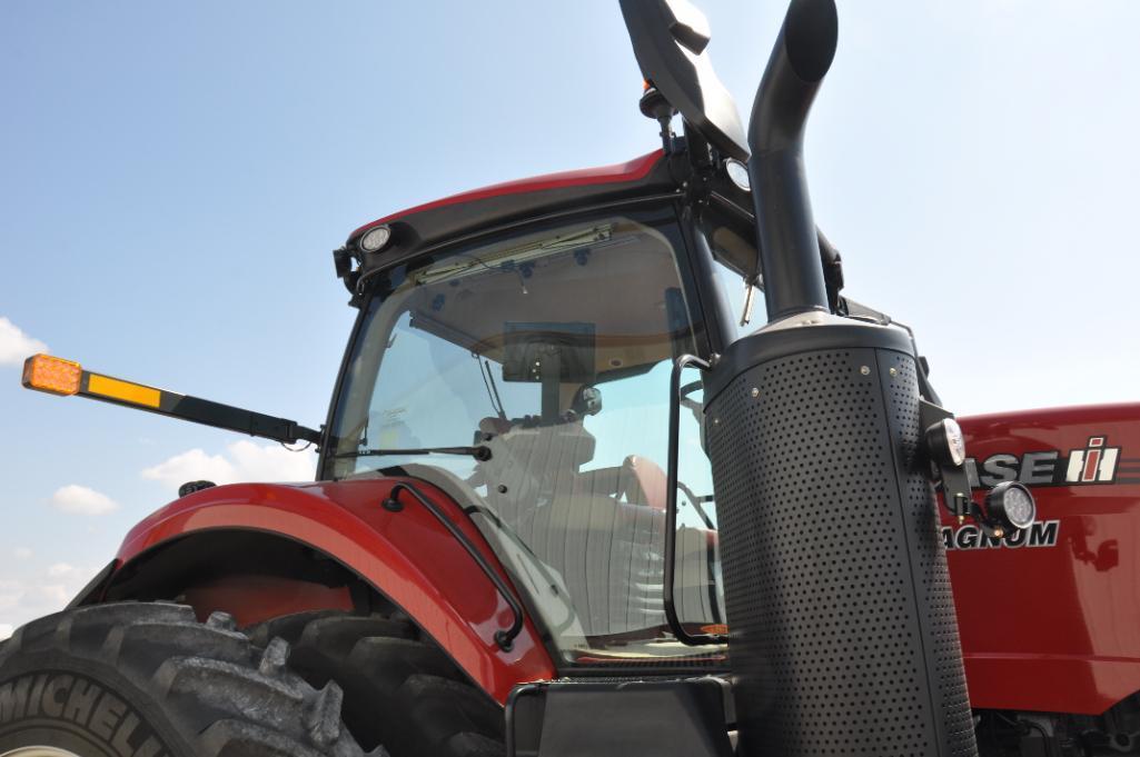 2021 Case-IH Magnum 340 MFWD tractor