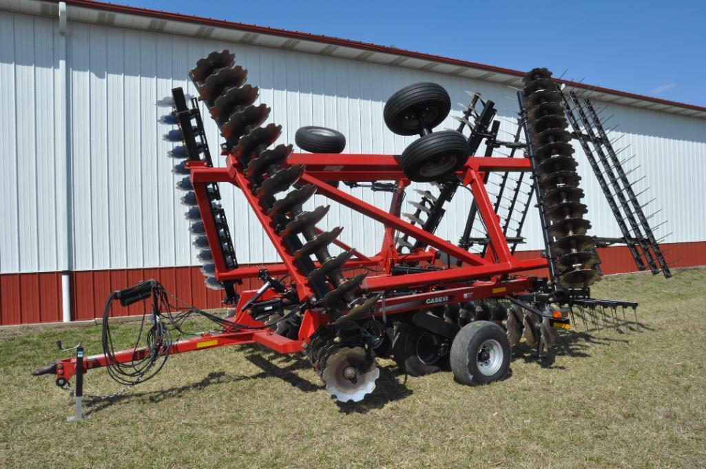 2010 Case-IH 340 32' disk