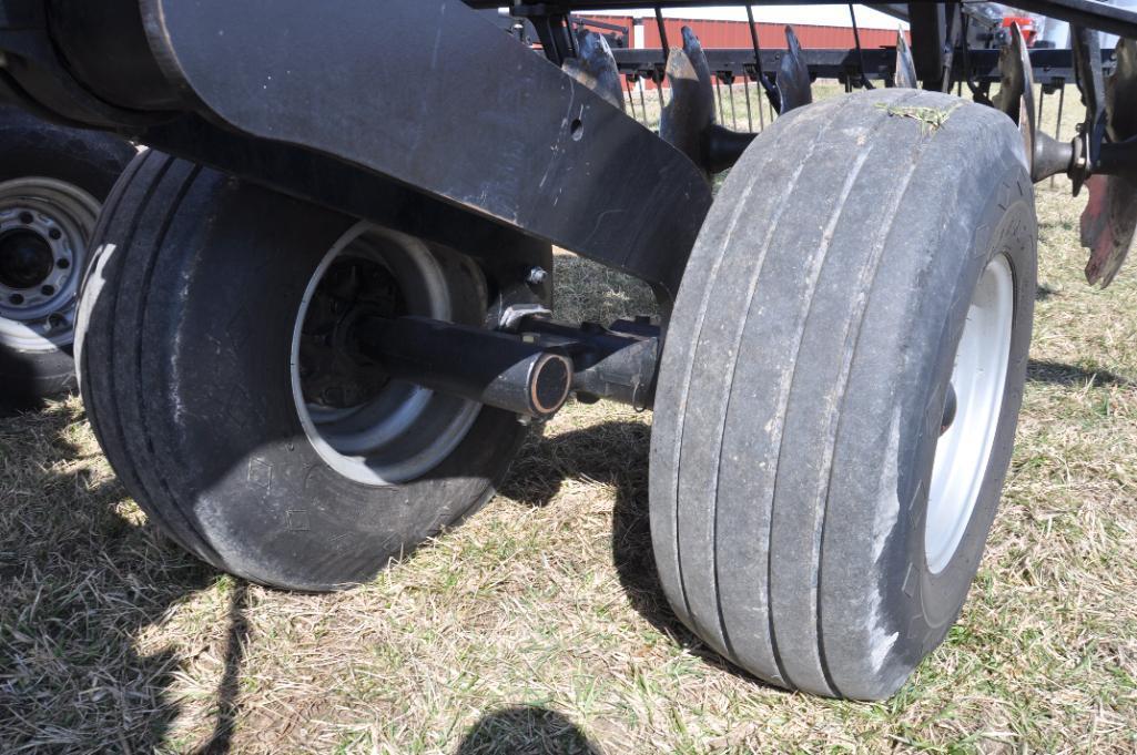 2010 Case-IH 340 32' disk