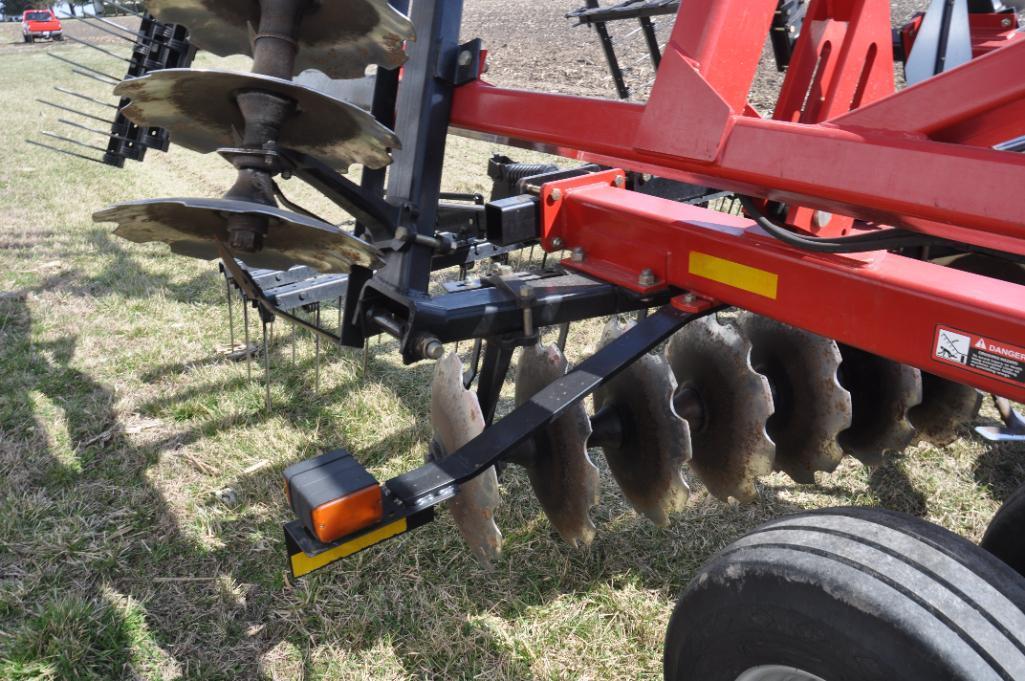 2010 Case-IH 340 32' disk