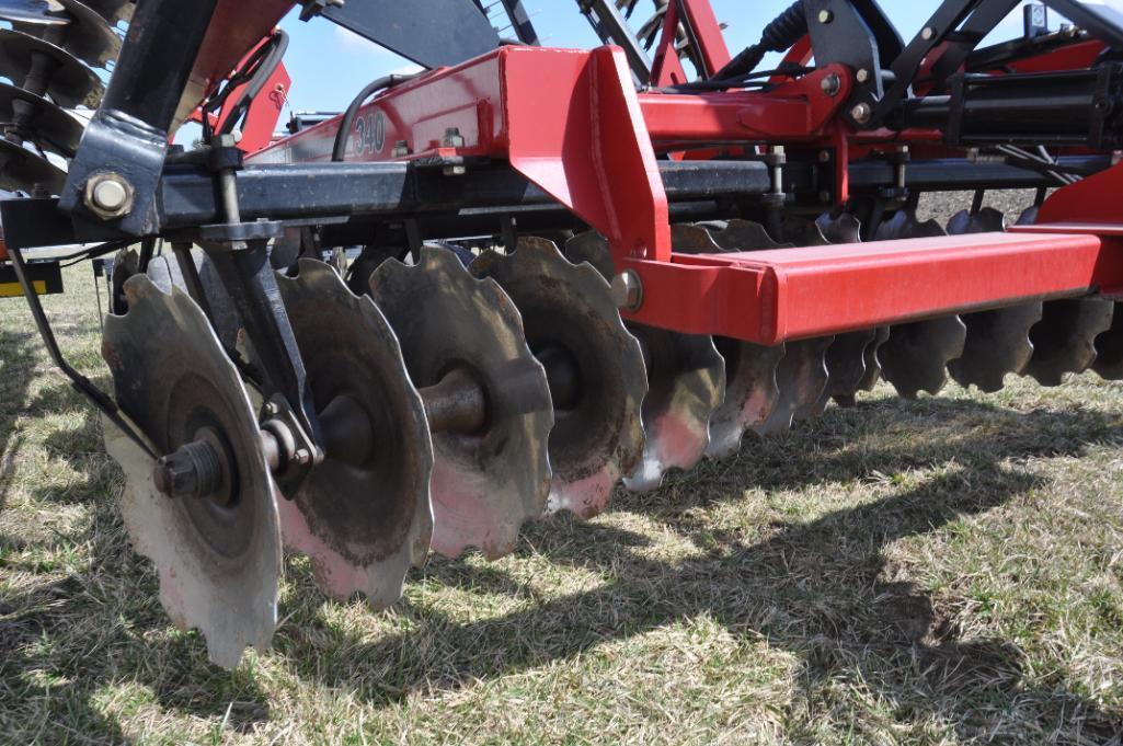 2010 Case-IH 340 32' disk