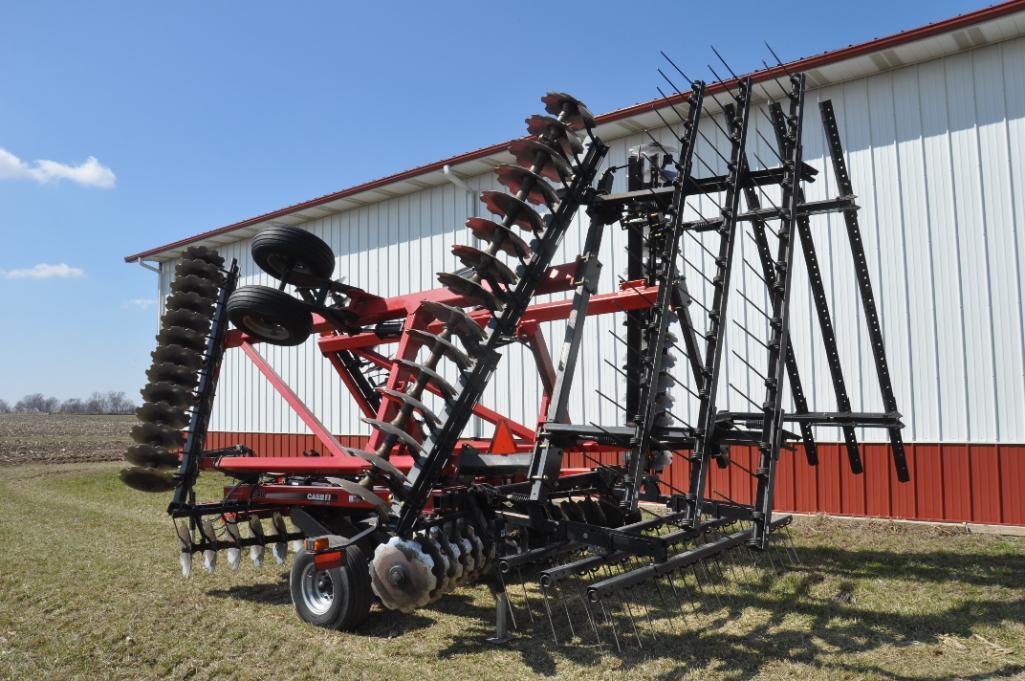 2010 Case-IH 340 32' disk