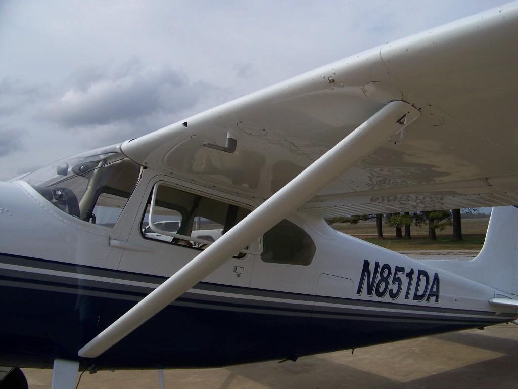 1956 Cessna 180 (SkyWagon)