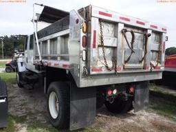 10-08117 (Trucks-Dump)  Seller:Private/Dealer 2007 INTL 7400