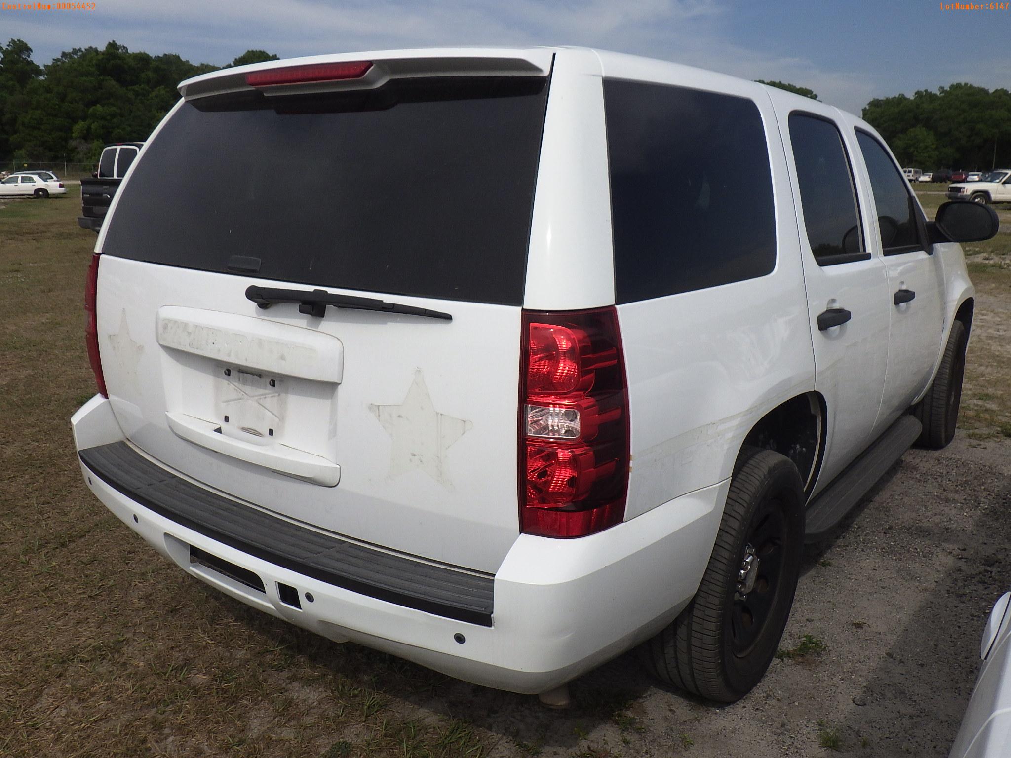 4-06147 (Cars-SUV 4D)  Seller: Gov-Pinellas County Sheriffs Ofc 2012 CHEV TAHOE