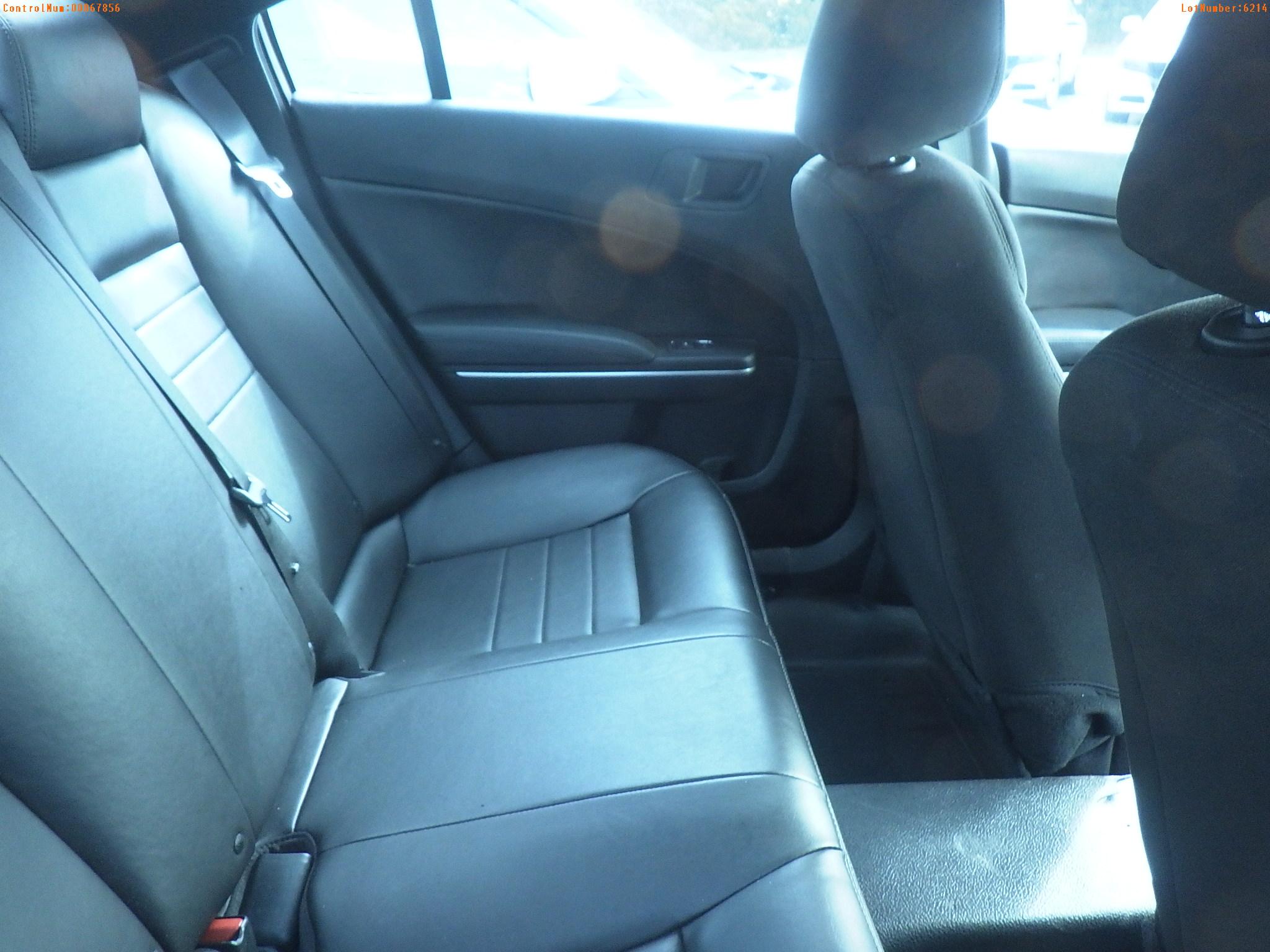 12-06214 (Cars-Sedan 4D)  Seller: Gov-Hillsborough County Sheriffs 2020 DODG CHA
