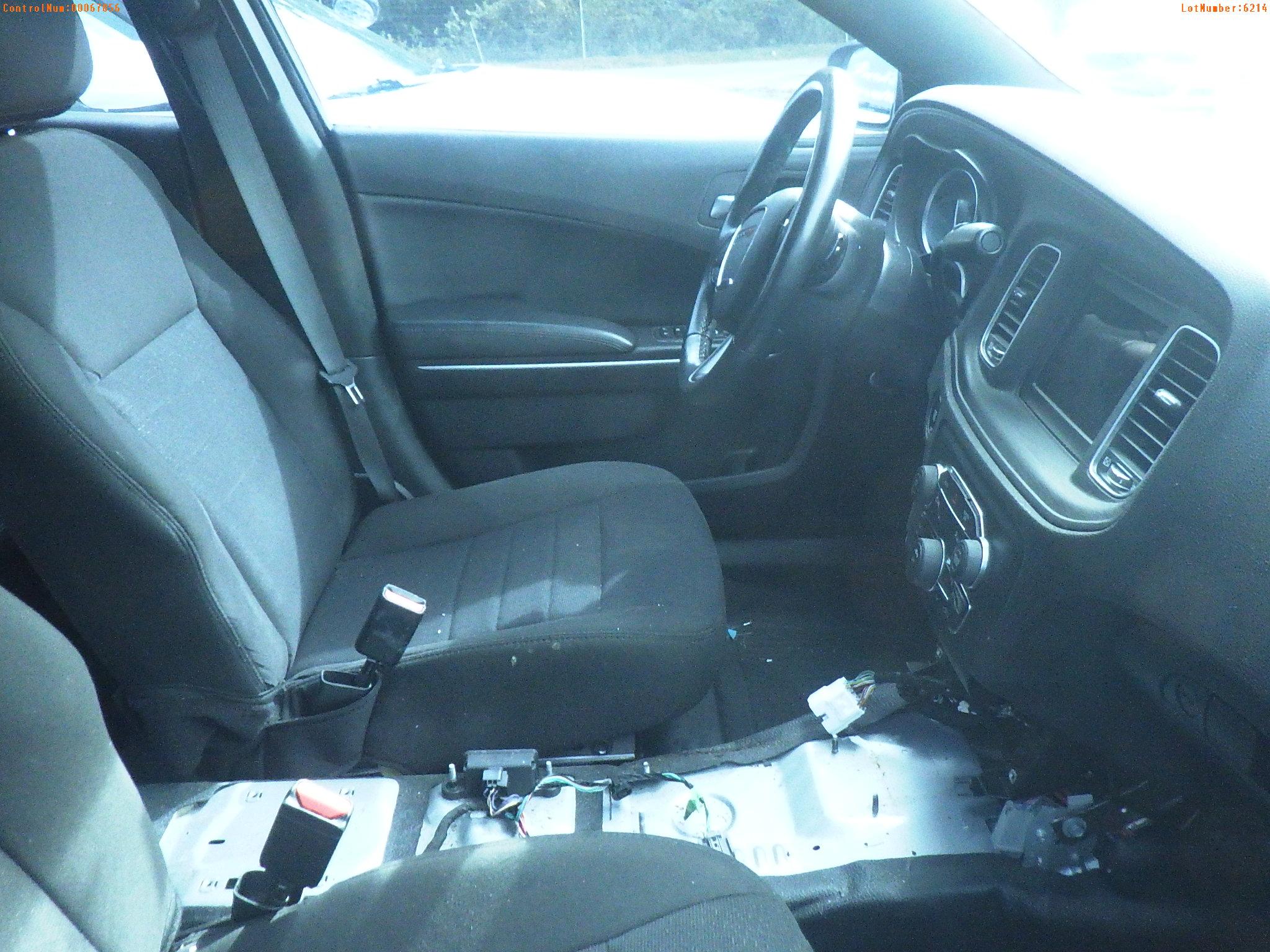 12-06214 (Cars-Sedan 4D)  Seller: Gov-Hillsborough County Sheriffs 2020 DODG CHA