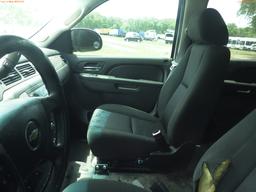 7-06227 (Cars-SUV 4D)  Seller: Gov-Pinellas County Sheriffs Ofc 2012 CHEV TAHOE