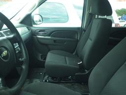 7-06235 (Cars-SUV 4D)  Seller: Gov-Pinellas County Sheriffs Ofc 2013 CHEV TAHOE