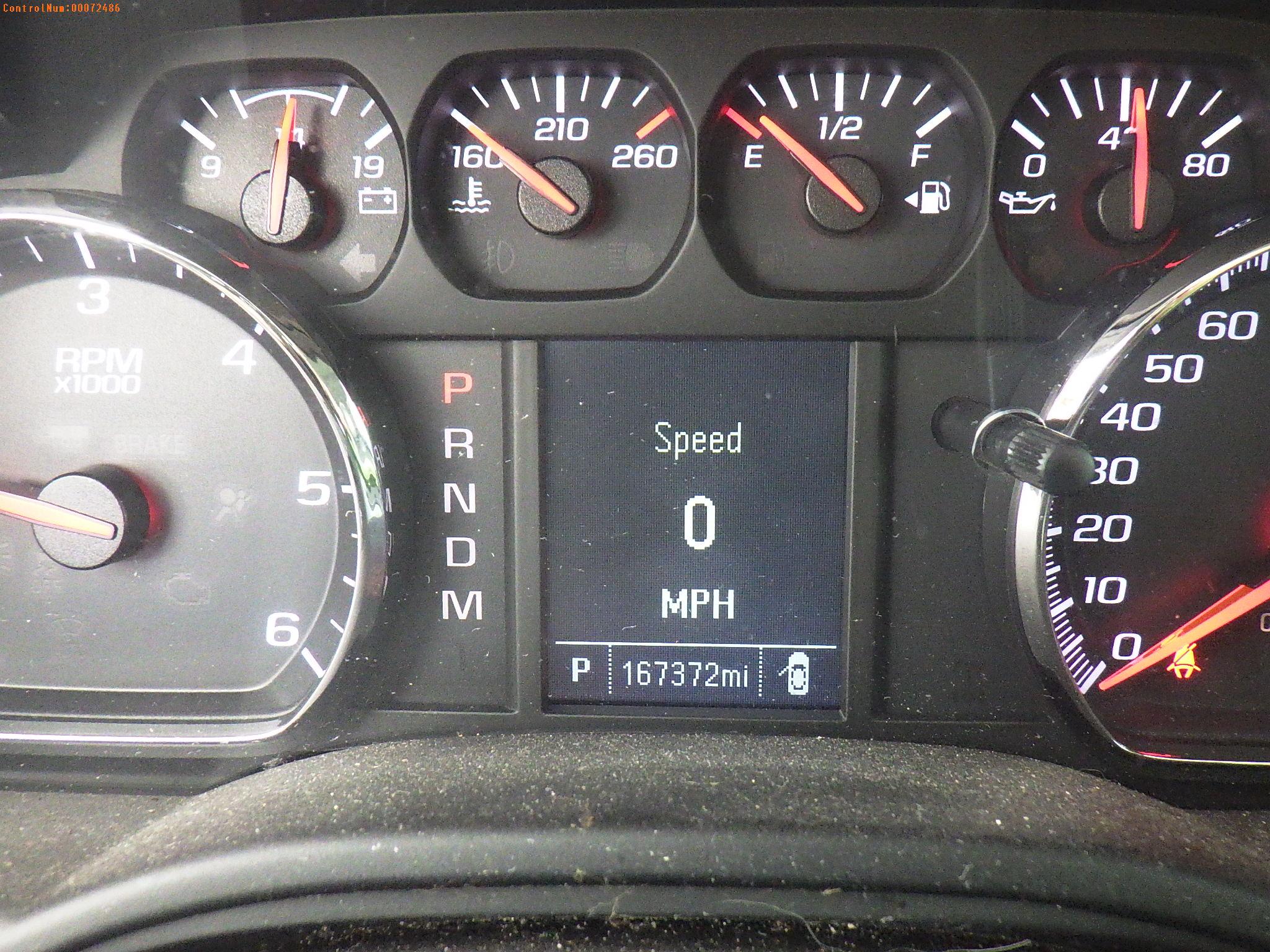 7-06240 (Cars-SUV 4D)  Seller: Gov-Pinellas County Sheriffs Ofc 2015 CHEV TAHOE