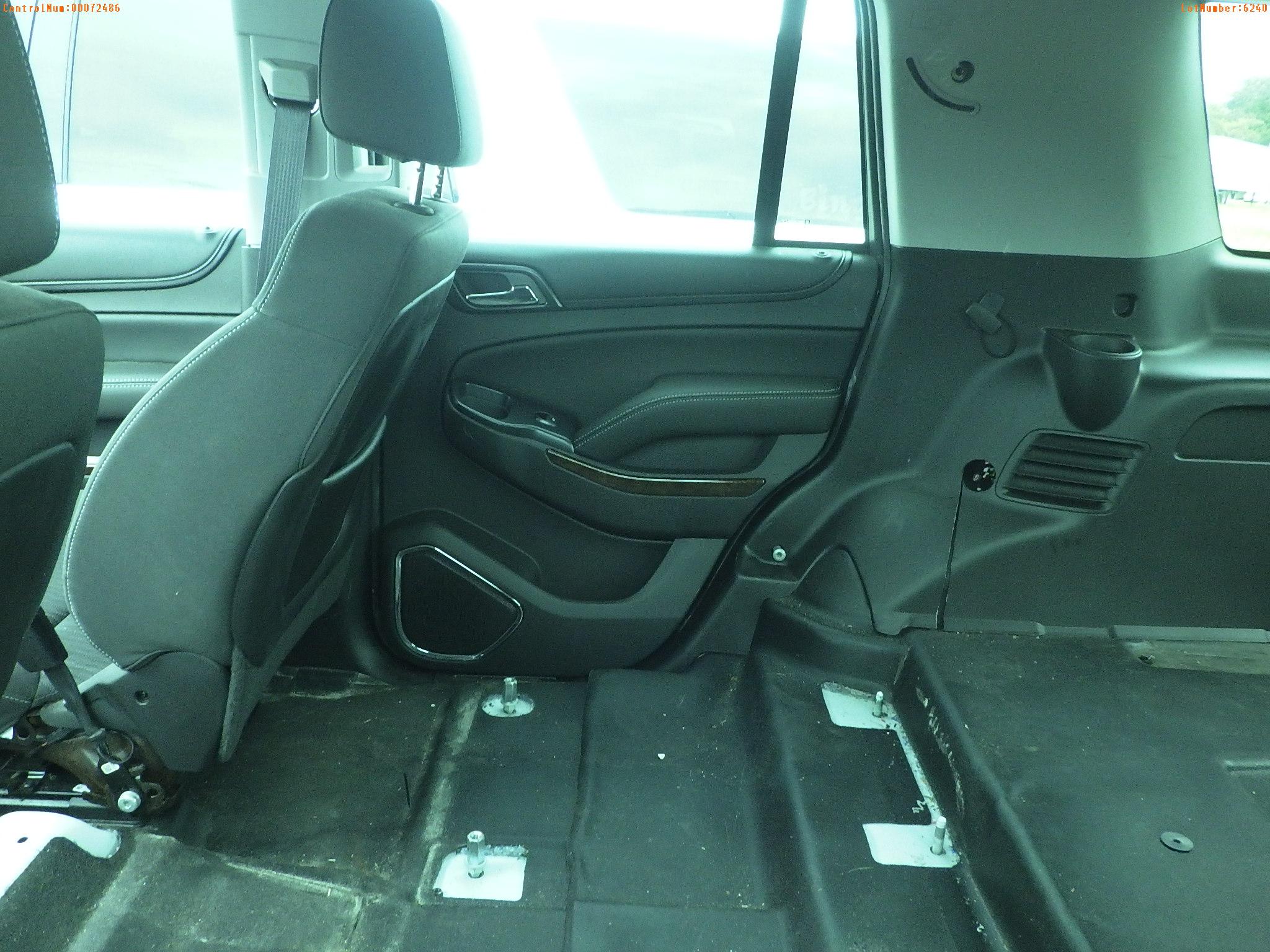 7-06240 (Cars-SUV 4D)  Seller: Gov-Pinellas County Sheriffs Ofc 2015 CHEV TAHOE