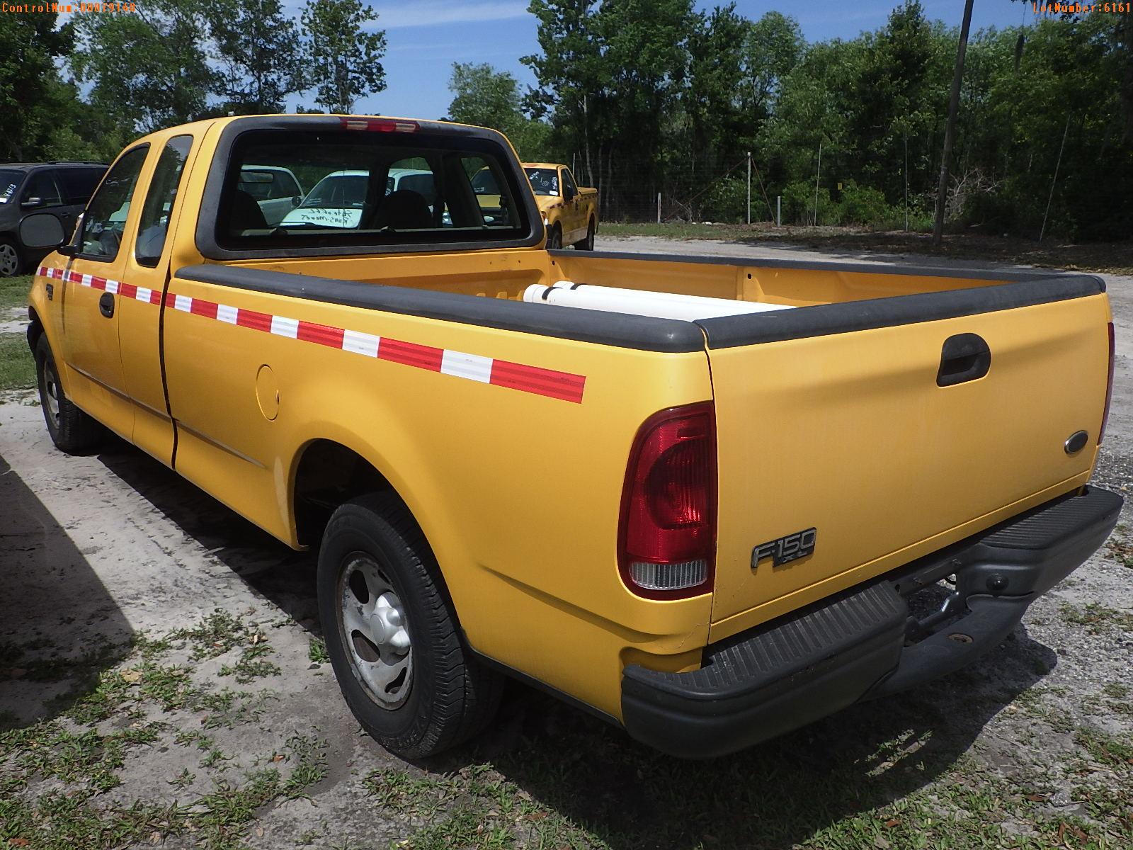 4-06161 (Trucks-Pickup 2D)  Seller: Florida State D.O.T. 2001 FORD F150