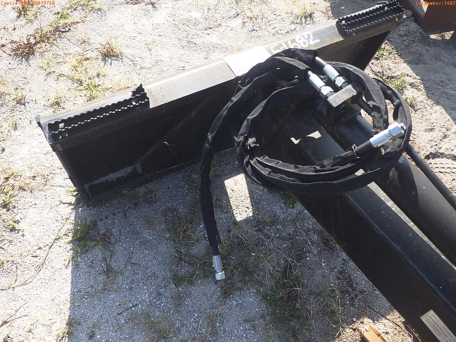 5-01682 (Equip.-Implement misc.)  Seller:Private/Dealer QUICK CONNECT SKID STEER