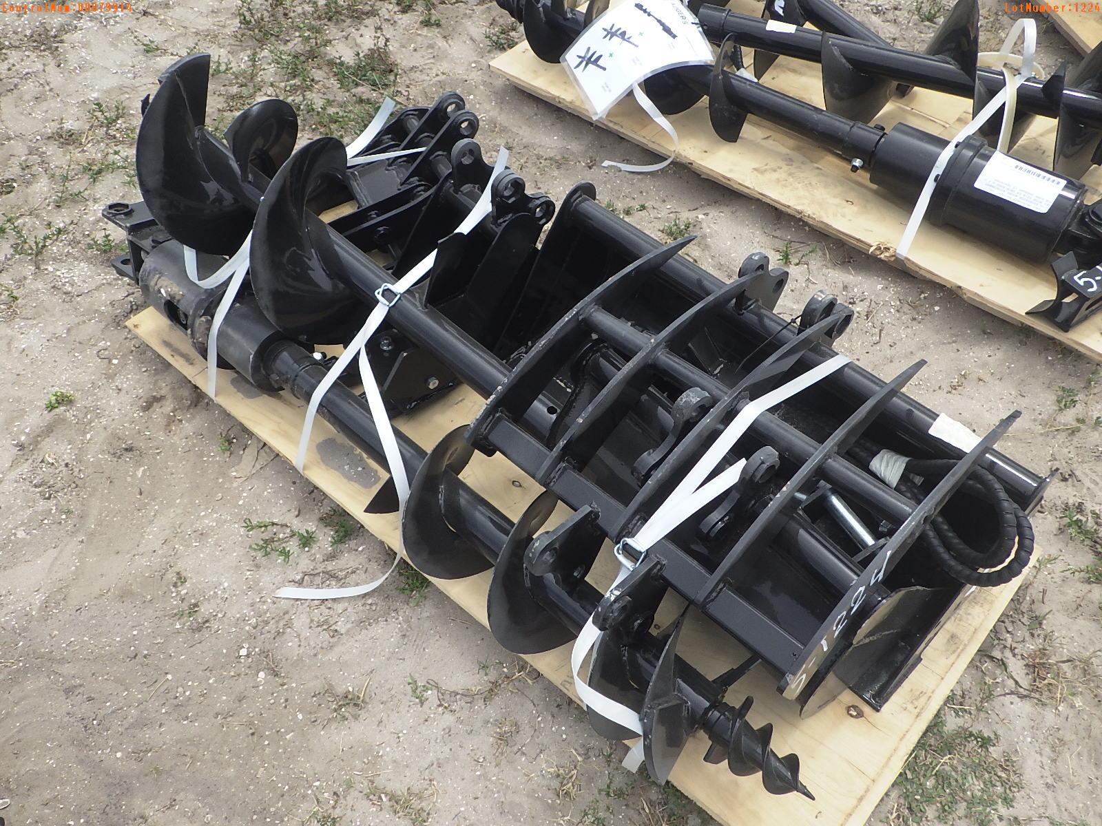 5-01224 (Equip.-Implement misc.)  Seller:Private/Dealer EXCAVATOR ATTACHMENT SET