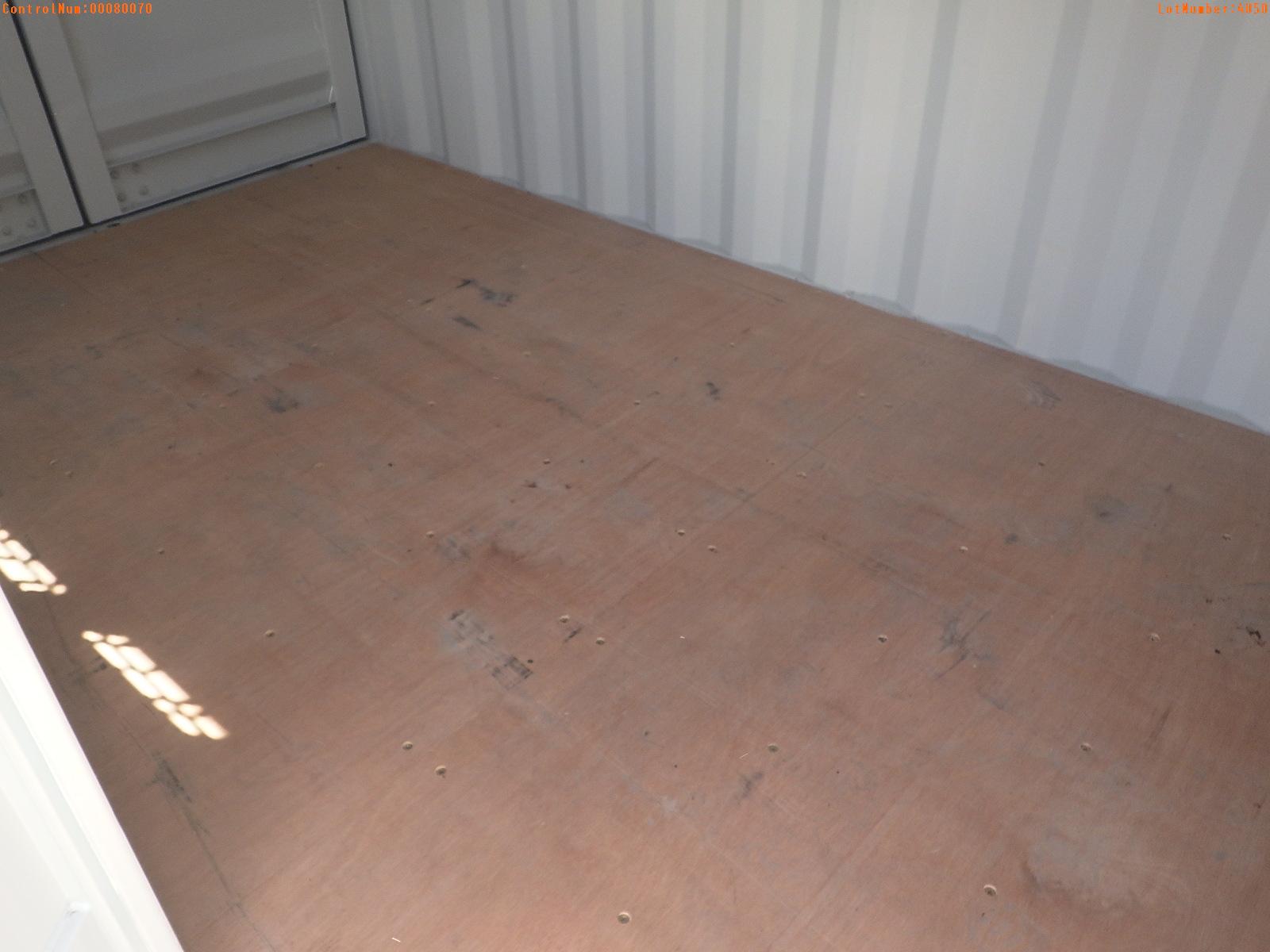 5-04050 (Equip.-Container)  Seller:Private/Dealer 12 FOOT METAL SHIPPING CONTAIN
