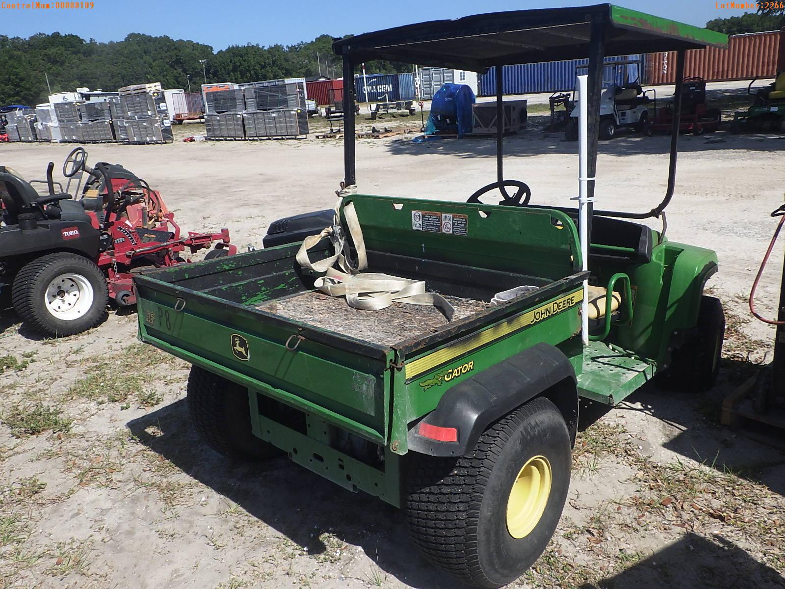 5-02266 (Equip.-Utility vehicle)  Seller: Gov-Manatee County JOHN DEERE GATOR SI