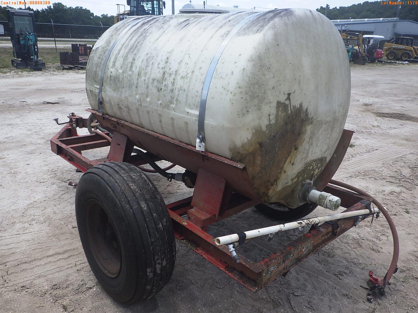 5-01570 (Equip.-Sprayer)  Seller:Private/Dealer 300 GALLON SINGLE AXLE FARM SPRA