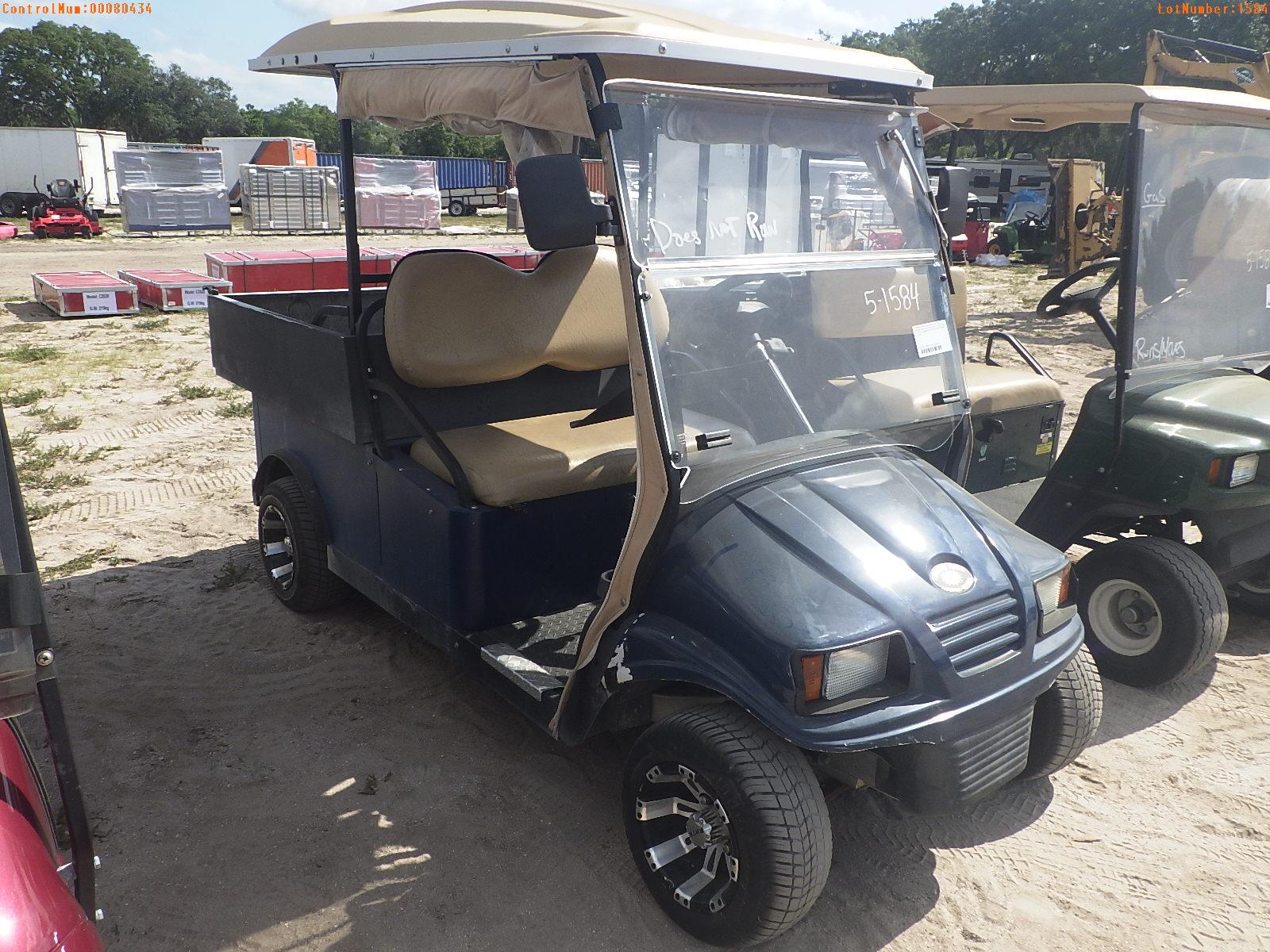 5-01584 (Equip.-Cart)  Seller: Gov-Tampa Bay Water CRUISE CAR SIDE BY SIDE GOLF