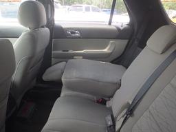 5-06234 (Cars-SUV 4D)  Seller: Gov-Hillsborough County B.O.C.C. 2013 FORD EXPLOR