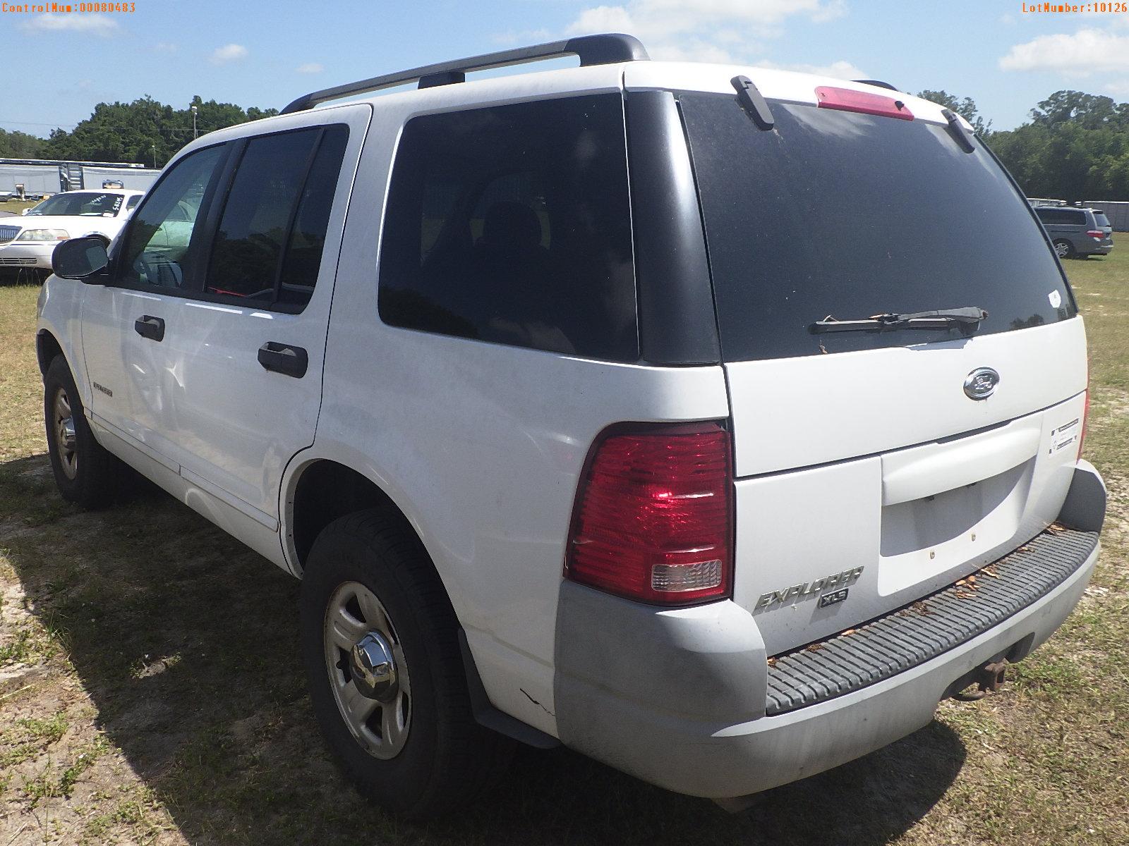 5-10126 (Cars-SUV 4D)  Seller: Florida State D.E.P. 2002 FORD EXPLORER