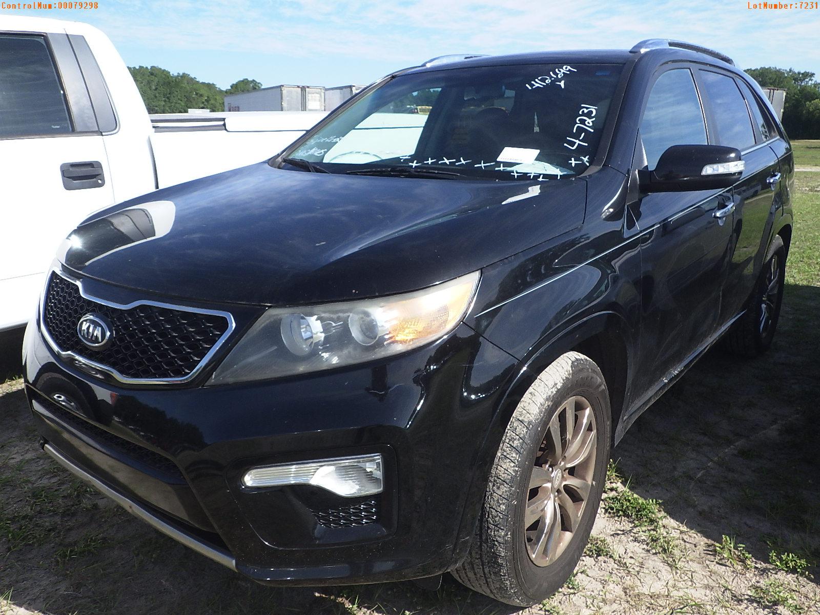 5-07120 (Cars-SUV 4D)  Seller:Private/Dealer 2013 KIA SORENTO