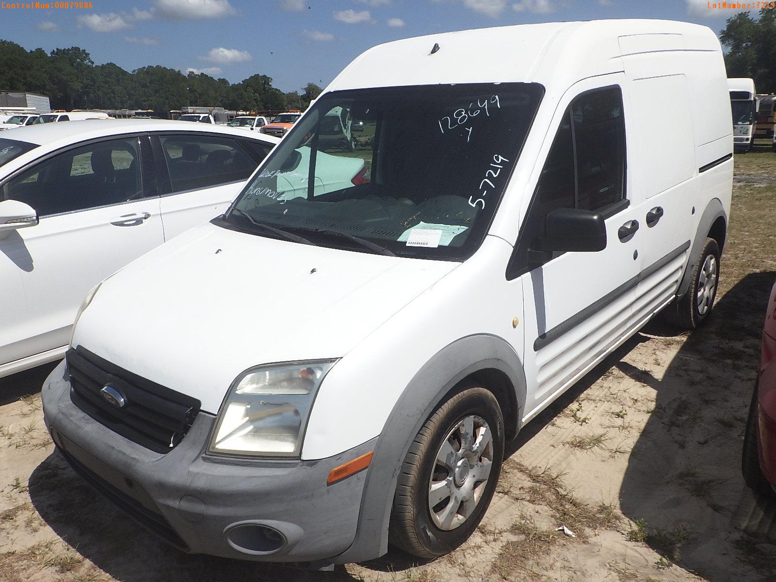 5-07219 (Trucks-Van Cargo)  Seller:Private/Dealer 2013 FORD TRANSIT