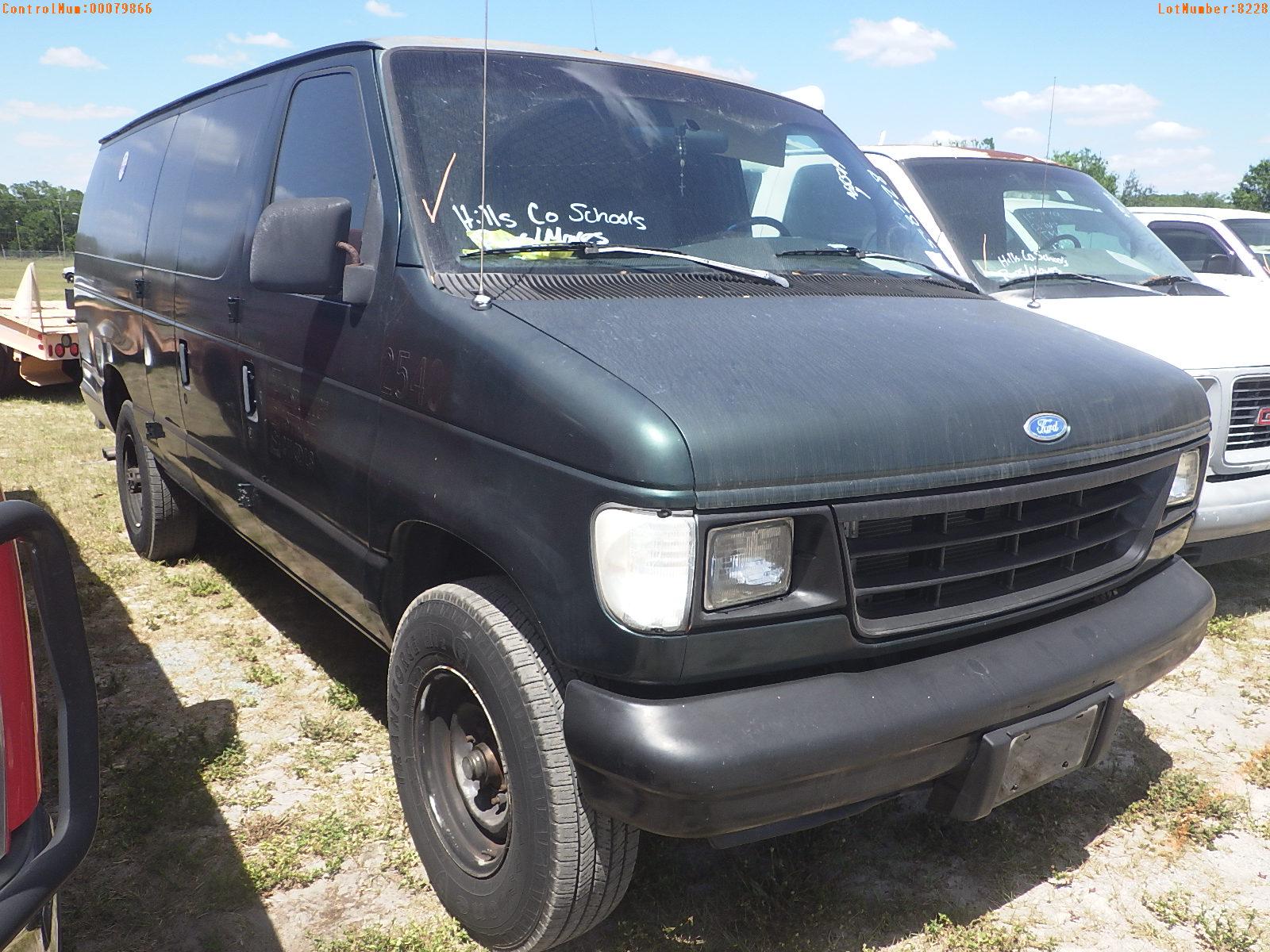 5-08228 (Trucks-Van Cargo)  Seller: Gov-Hillsborough County School 1992 FORD E35