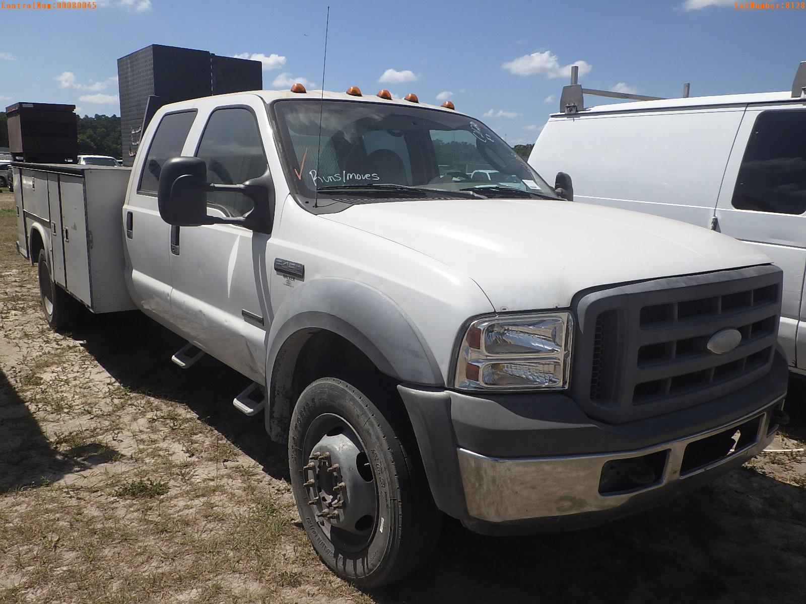 5-08128 (Trucks-Utility 4D)  Seller:Private/Dealer 2005 FORD F450