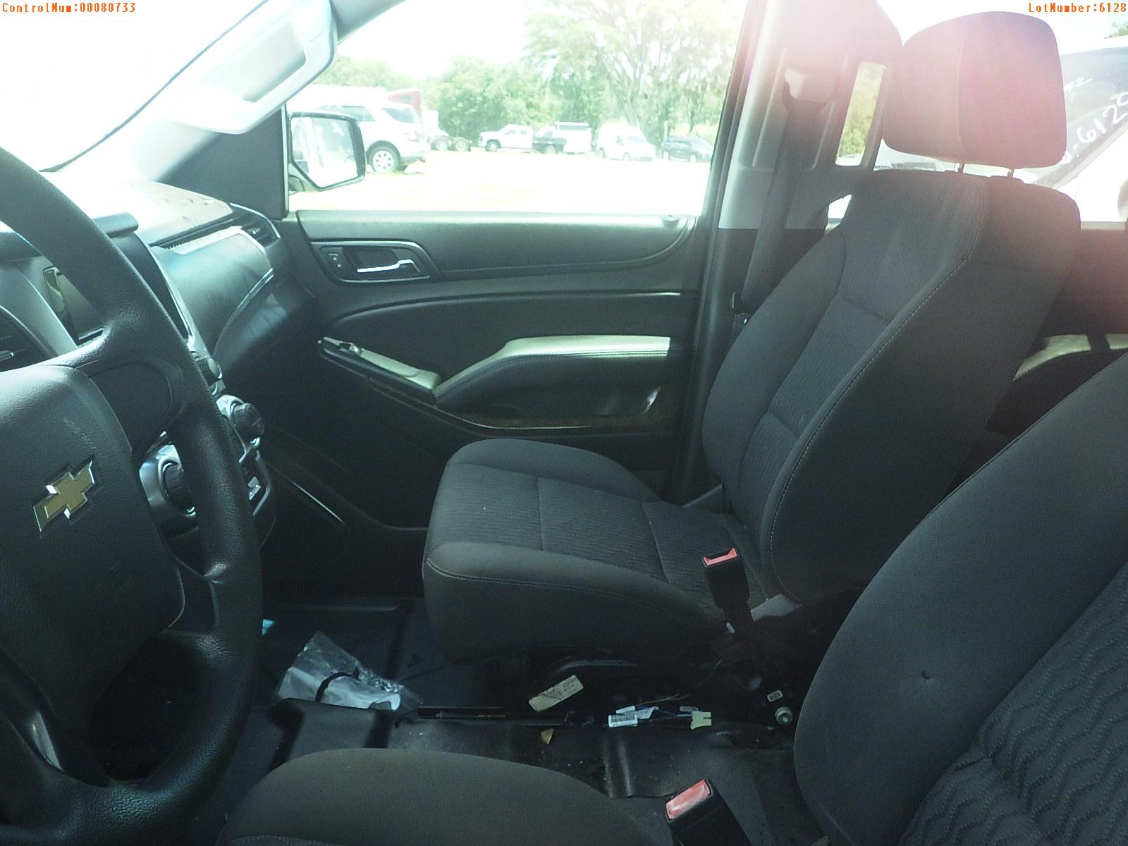 6-06128 (Cars-SUV 4D)  Seller: Gov-Pinellas County Sheriffs Ofc 2017 CHEV TAHOE