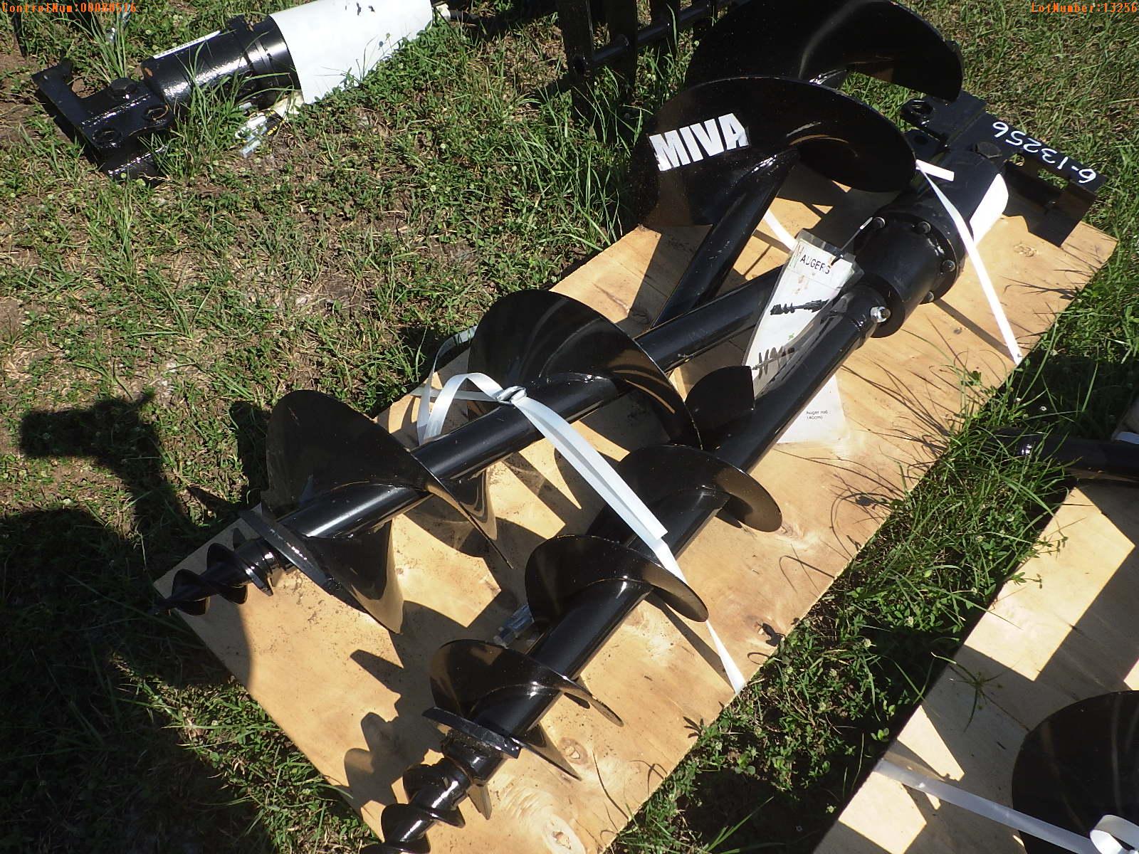 6-13256 (Equip.-Implement misc.)  Seller:Private/Dealer MIVA EXCAVATOR AUGER ATT