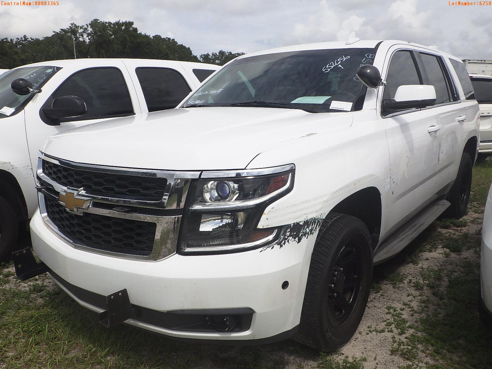 9-06258 (Cars-SUV 4D)  Seller: Gov-Pinellas County Sheriffs Ofc 2015 CHEV TAHOE