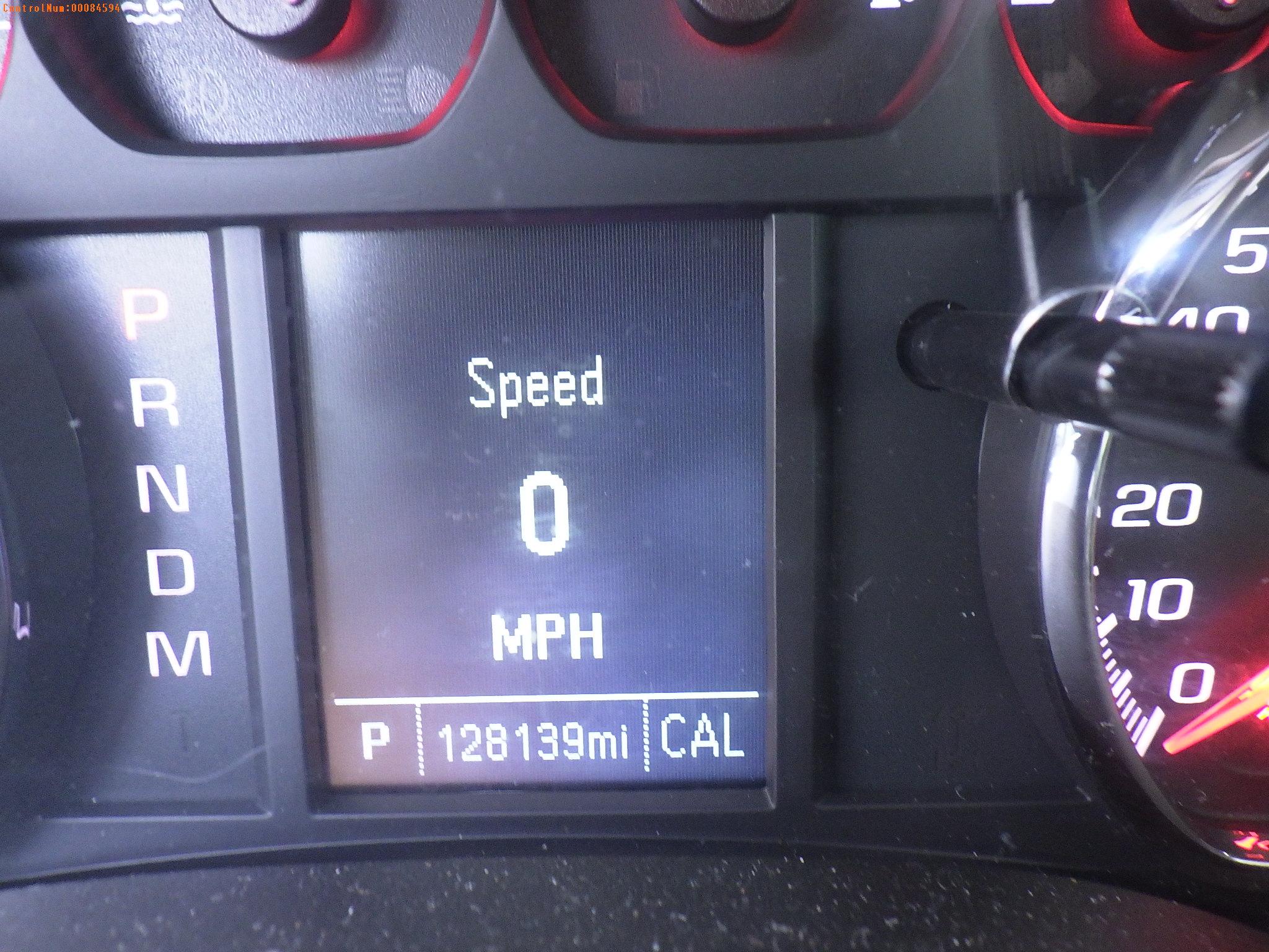 11-06226 (Cars-SUV 4D)  Seller: Gov-Pinellas County Sheriffs Ofc 2016 CHEV TAHOE