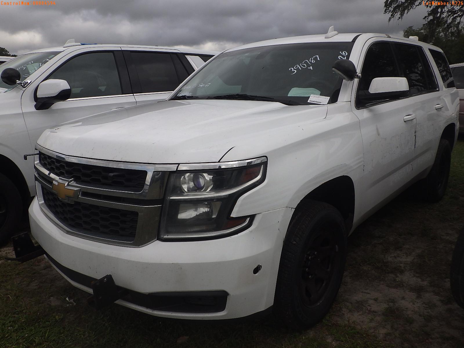 11-06226 (Cars-SUV 4D)  Seller: Gov-Pinellas County Sheriffs Ofc 2016 CHEV TAHOE