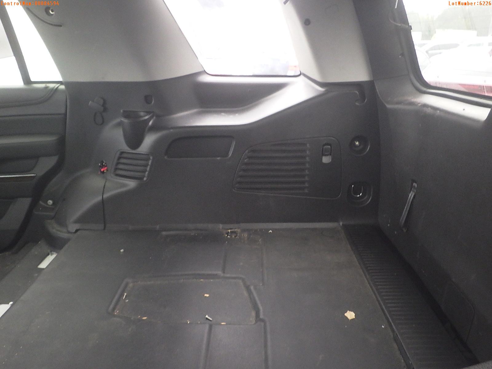 11-06226 (Cars-SUV 4D)  Seller: Gov-Pinellas County Sheriffs Ofc 2016 CHEV TAHOE