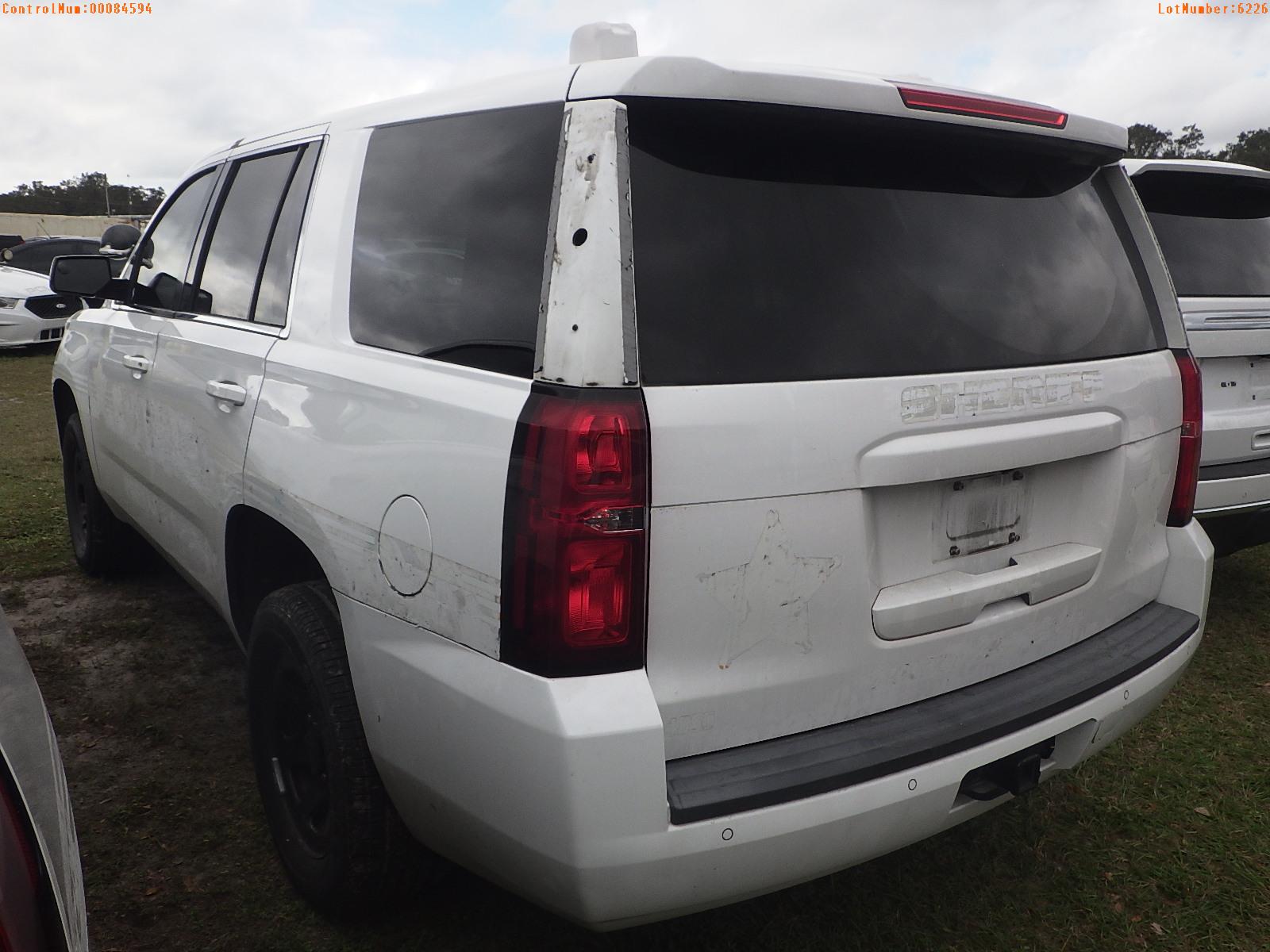 11-06226 (Cars-SUV 4D)  Seller: Gov-Pinellas County Sheriffs Ofc 2016 CHEV TAHOE