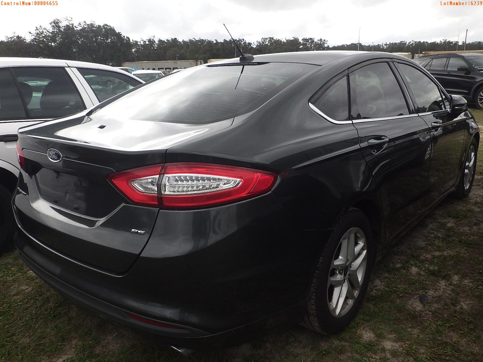 11-06239 (Cars-Sedan 4D)  Seller: Gov-Hernando County Sheriffs 2016 FORD FUSION
