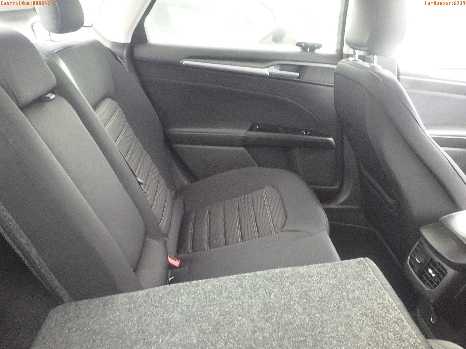 11-06239 (Cars-Sedan 4D)  Seller: Gov-Hernando County Sheriffs 2016 FORD FUSION
