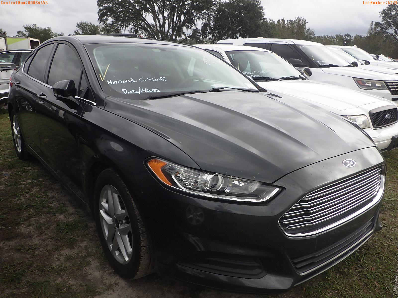 11-06239 (Cars-Sedan 4D)  Seller: Gov-Hernando County Sheriffs 2016 FORD FUSION