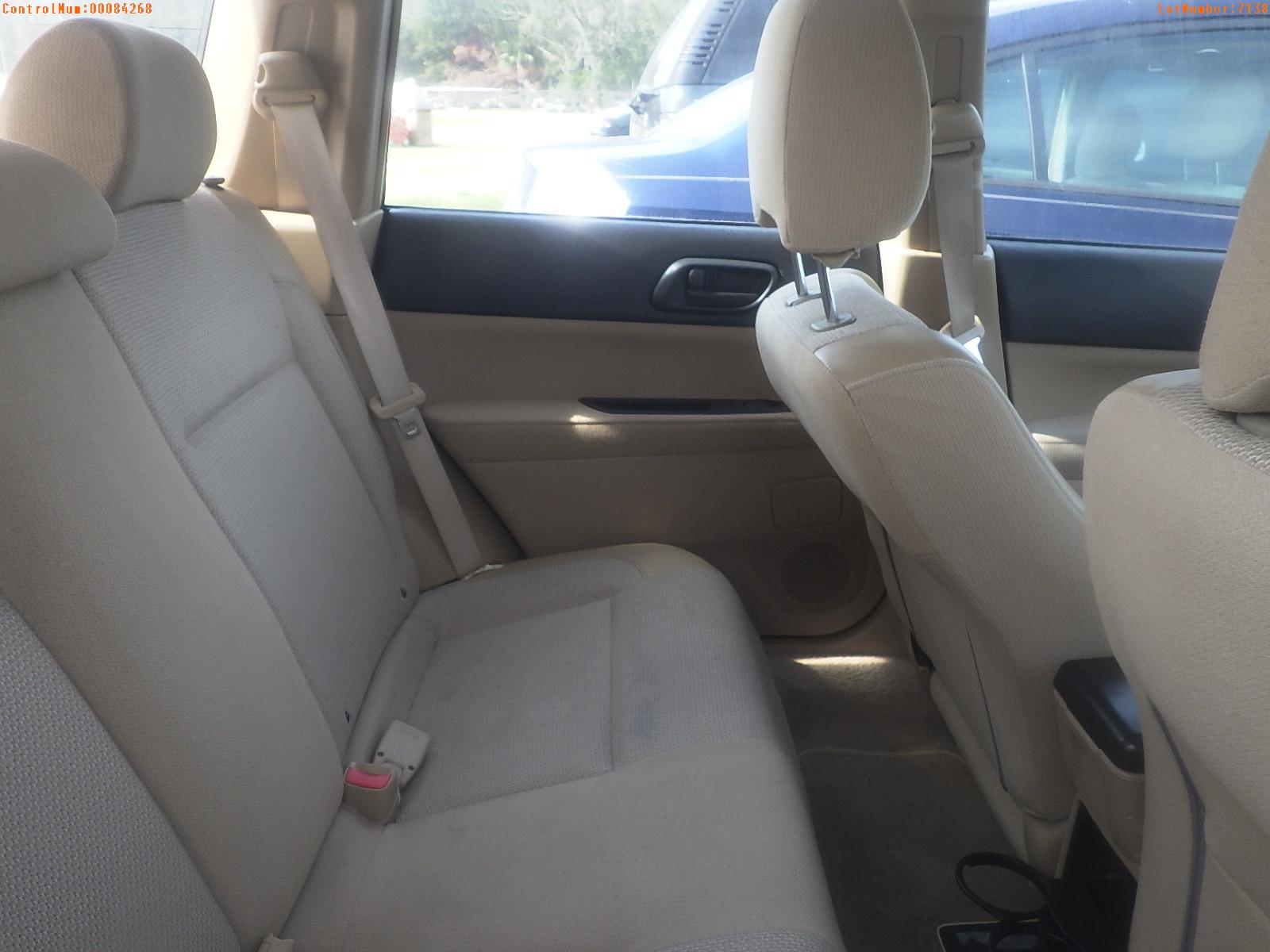 11-07138 (Cars-Sedan 4D)  Seller:Private/Dealer 2004 SUBA FORESTER