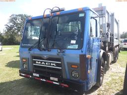 11-08128 (Trucks-Garbage)  Seller:Private/Dealer 2011 MACK LEU613