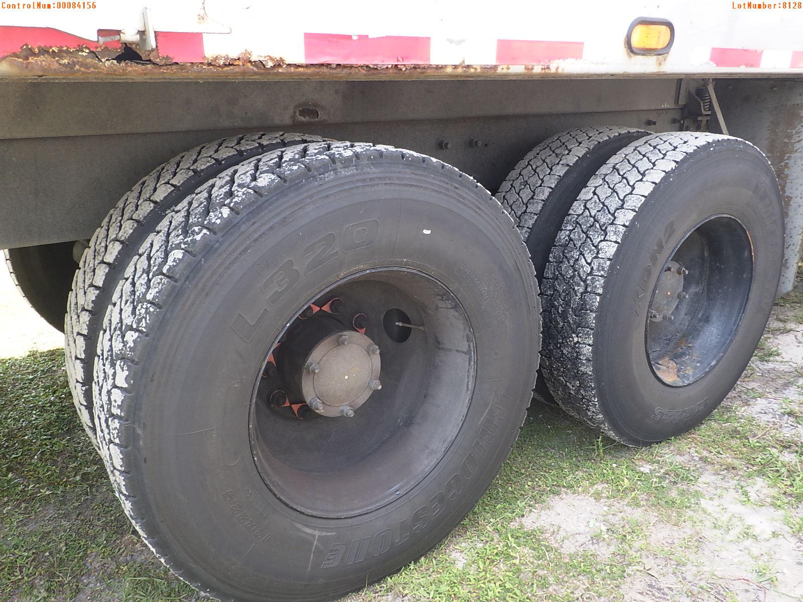 11-08128 (Trucks-Garbage)  Seller:Private/Dealer 2011 MACK LEU613